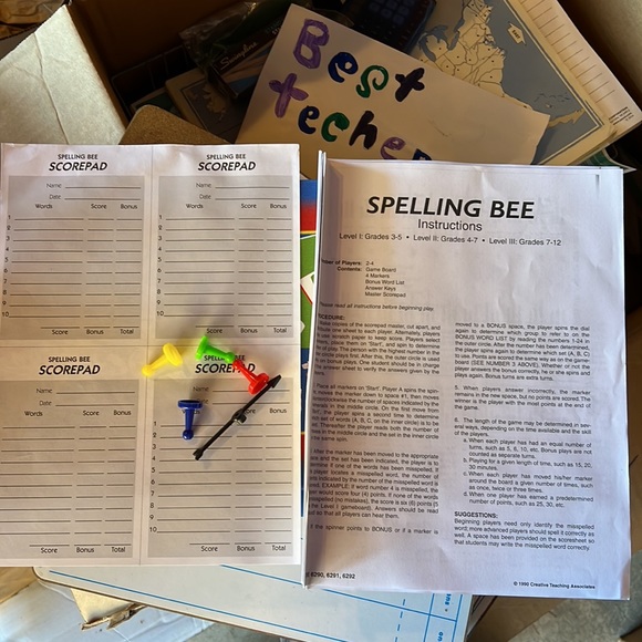 Spelling Bee Board Game Grades 4 - 7 - Good for teachers or Tutors - Picture 4 of 7